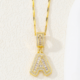 Conjunto de Collares de Oro con Inicial en Pavé