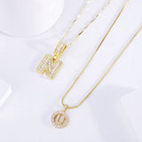 Conjunto de Collares de Oro con Inicial en Pavé