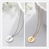 Collar de Oro con Colgante de Letra Elegante