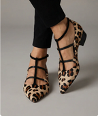 Bridget - Zapatos con tacón y tira con estampado de leopardo