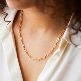 Collar femenino con cadena de acero inoxidable