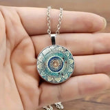 Collar de Mandala Azul Vintage Redondeado