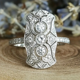 Anillo vintage en plata brillante