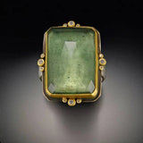 Anillo vintage de cristal verde y oro